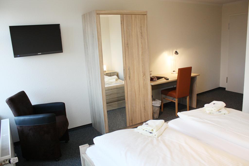 Hotel Zum Grossen Krug Wirdum 외부 사진